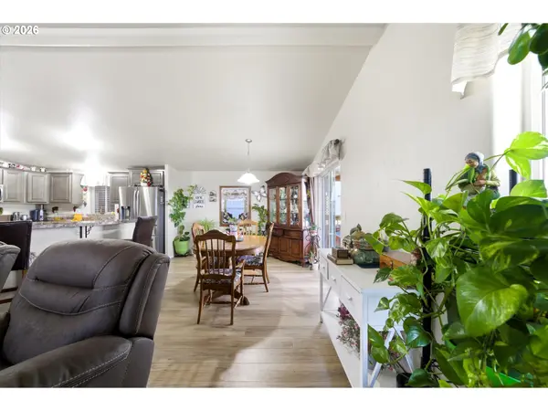 1889 NE 2ND PL, Hermiston, OR 97838