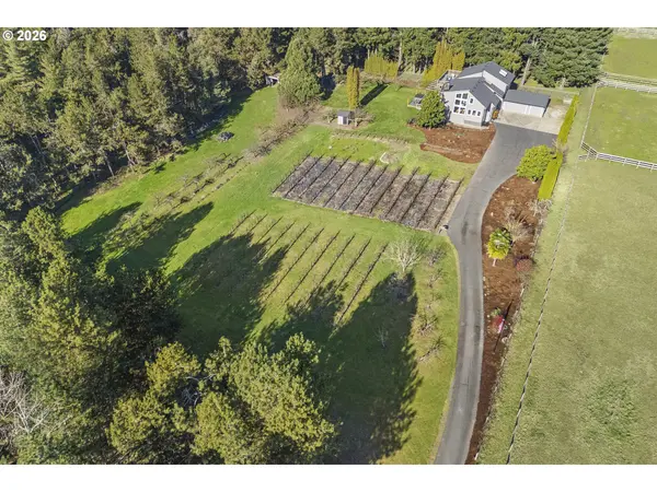 5911 SW BRIAR PATCH LN, Wilsonville, OR 97070