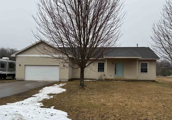 9305 Kingsfield DR, Mayfield Twp, MI 49649