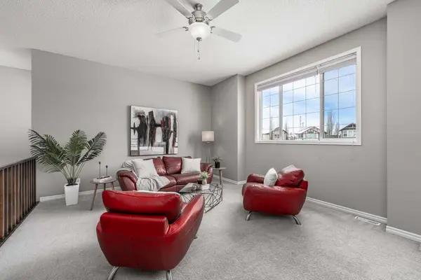 18 Tuscany Summit GN NW, Calgary, AB T3L 0B8