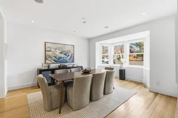 12 Highland CRES, Toronto C09, ON M4W 2S7