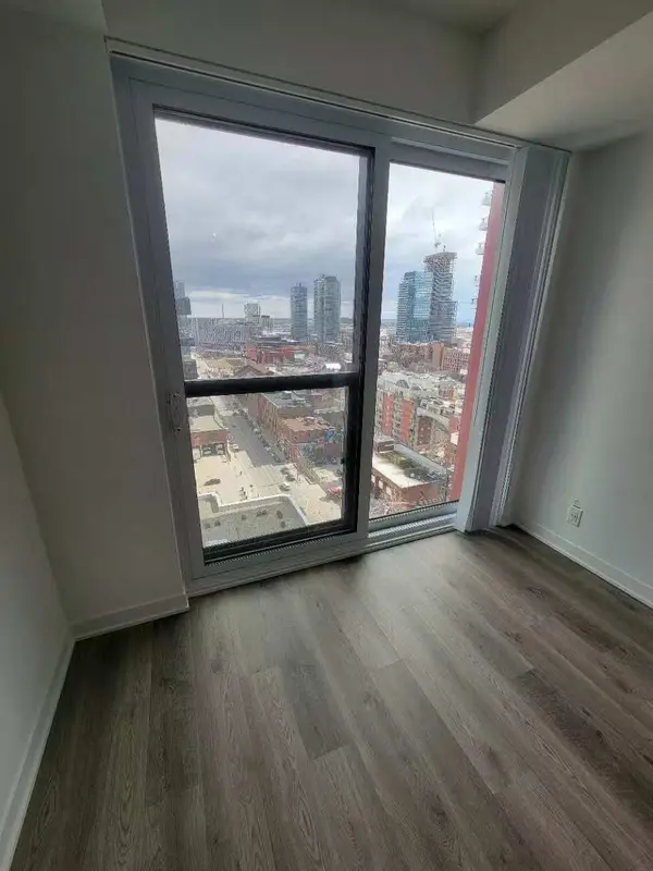 180 FRONT ST E #2005, Toronto C08, ON M5A 0A9