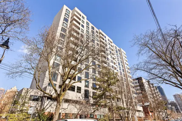 86 Gloucester ST #503, Toronto C08, ON M4Y 2S2