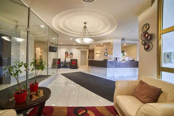 1700 Eglinton AVE E #609, Toronto C13, ON M4A 2X4