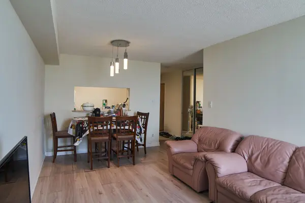 1700 Eglinton AVE E #609, Toronto C13, ON M4A 2X4