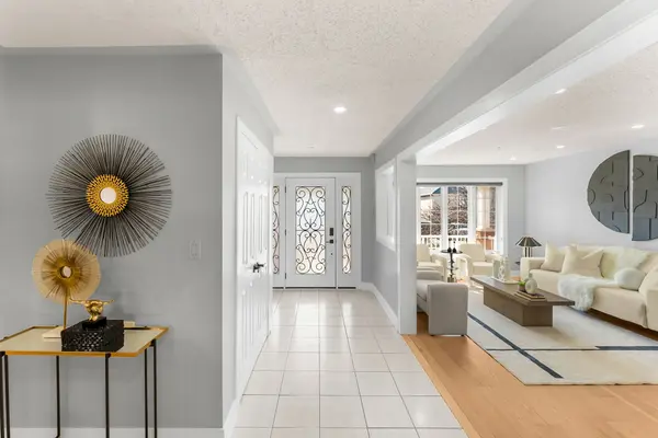 269 Huntington CRES, Clarington, ON L1E 3J3