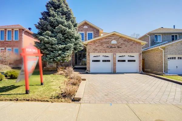 21 Larratt LN, Richmond Hill, ON L4C 9J1