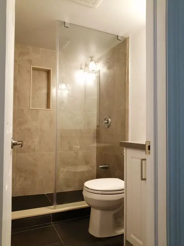 3 Brookwood DR #Bsmt #2, Richmond Hill, ON L4S 1E8