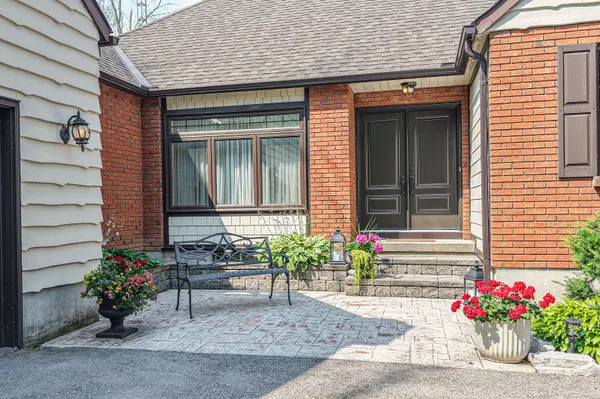 131 Courtland ST, Ramara, ON L3V 6H7