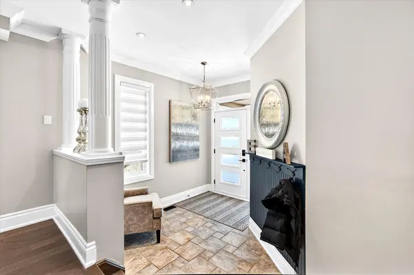 3841 Quiet Creek DR, Mississauga, ON L5M 8B1