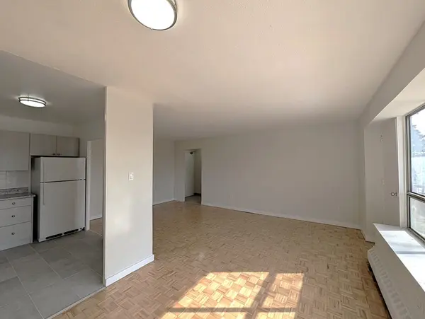 1901 Martin Grove RD #315, Toronto W10, ON M9V 3T1