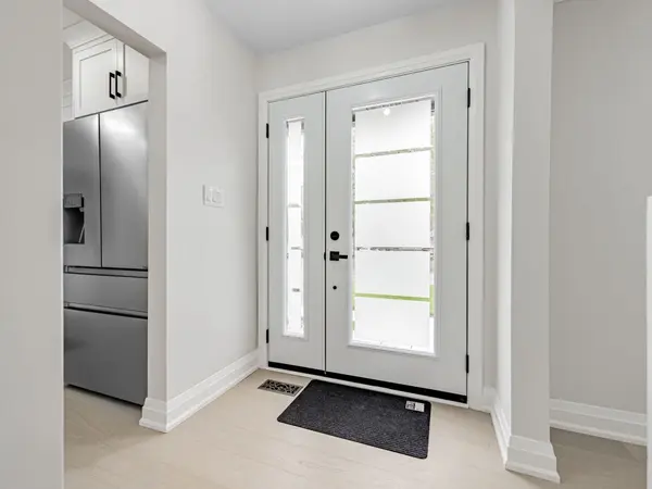 222 Hammersmith CT #Upper, Burlington, ON L7L 4N7