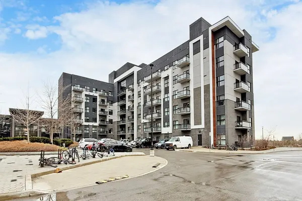 102 Grovewood Common #334, Oakville, ON L6H 0X2