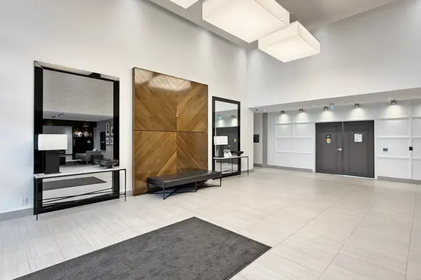 102 Grovewood Common #334, Oakville, ON L6H 0X2