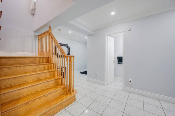 79 Porchlight RD, Brampton, ON L6X 4S1