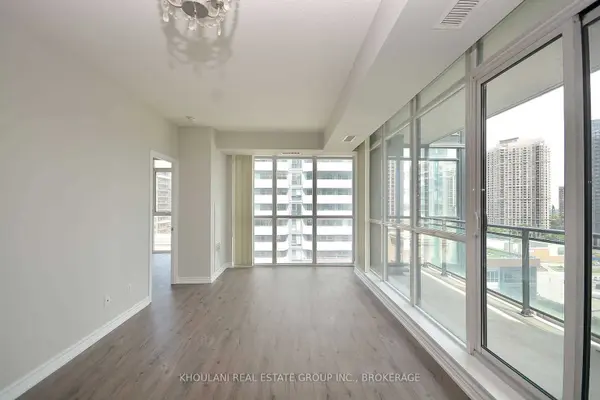 4070 Confederation Pkwy #902, Mississauga, ON L5B 0E9