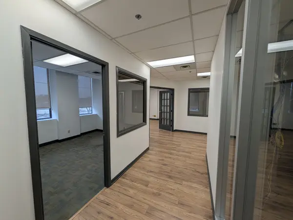 205 CATHERINE ST #400, Ottawa Centre, ON K2P 1C3
