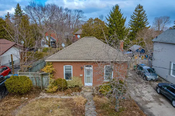 98 Hearn AVE, Guelph, ON N1H 5Y5