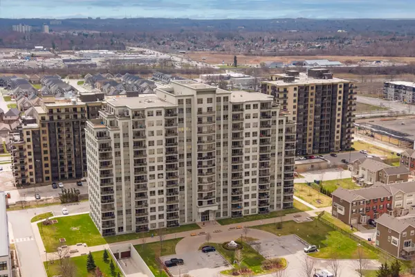 1030 Coronation DR #307, London North, ON N6G 0G5