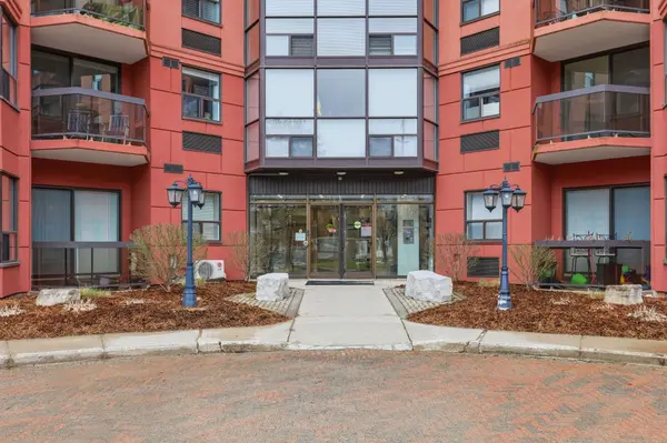 600 Talbot ST #1004, London East, ON N6A 5L9