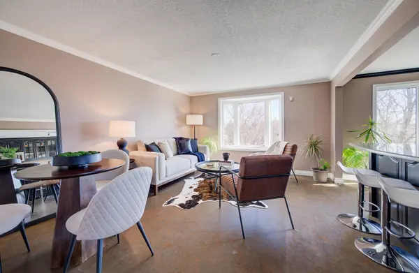 24 Farmington PL, Kitchener, ON N2P 1Y3