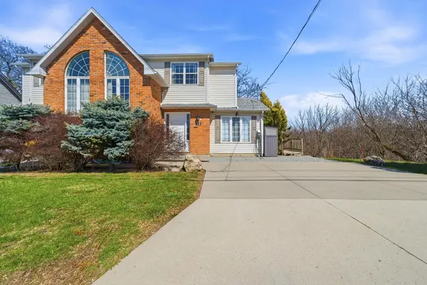 72 Martindale RD, St. Catharines, ON L2S 2Y3
