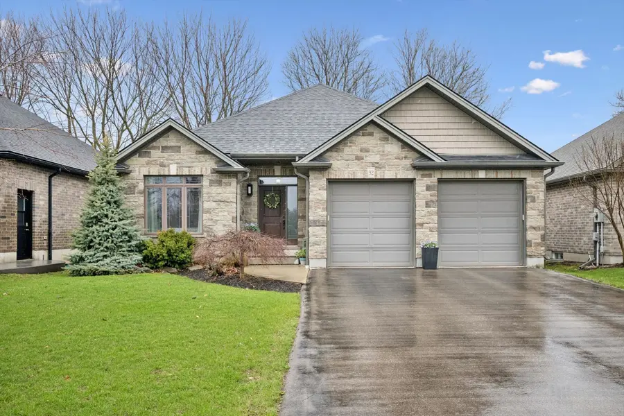 92 Jacob ST W, East Zorra-tavistock, ON N0B 2R0