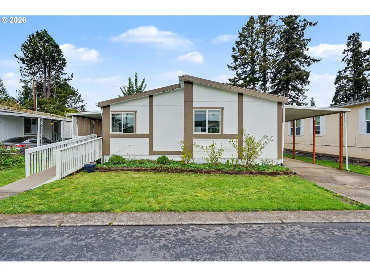 12450 SW FISCHER RD #103, Portland, OR 97224