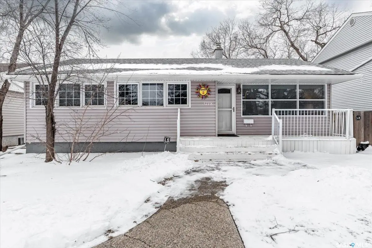 3718 Argyle ROAD, Regina, SK S4S 2C2
