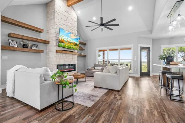 124 High Point Drive, Hillsboro, TX 76645