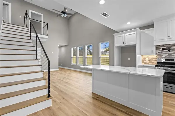 1408 E 1st North, Kaufman, TX 75142