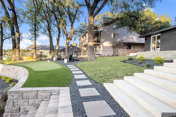 319 Admiral Drive, Gun Barrel City, TX 75156