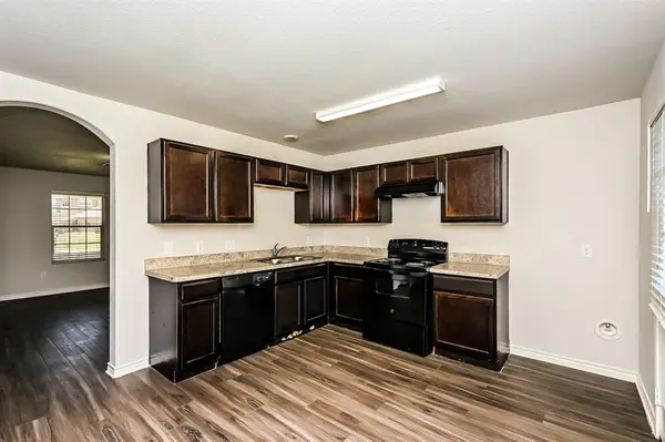 4200 Summersweet Drive, Fort Worth, TX 76036