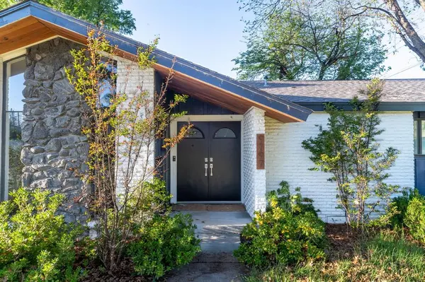 9797 Broken Bow Road, Dallas, TX 75238