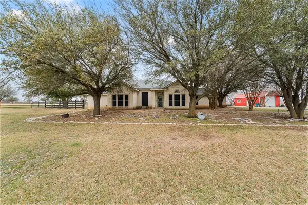1840 Val Verde Road, Mcgregor, TX 76657