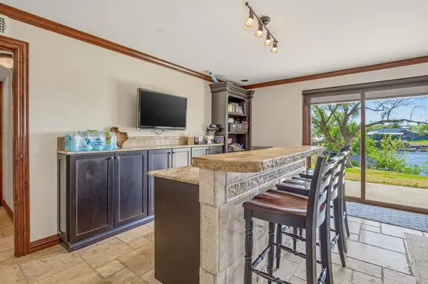 3301 LaVilla Road, Graford, TX 76449