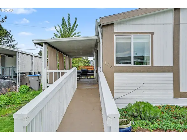 12450 SW FISCHER RD #103, Portland, OR 97224