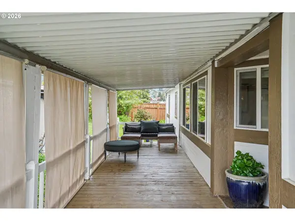 12450 SW FISCHER RD #103, Portland, OR 97224