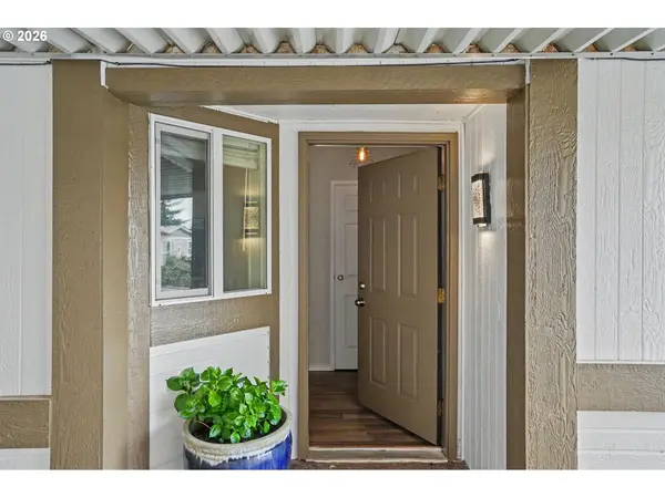 12450 SW FISCHER RD #103, Portland, OR 97224