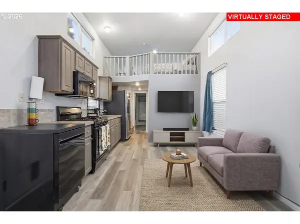 5990 SE KING RD #18, Milwaukie, OR 97222