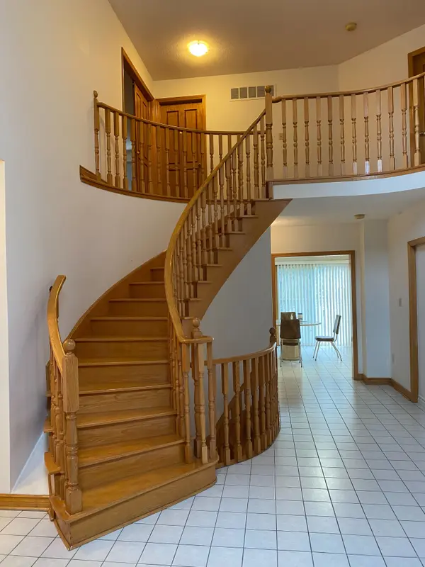 81 Dalmatian CRES, Toronto E10, ON M1C 4W8