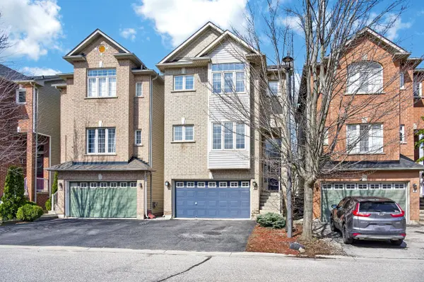 5090 Fairview ST #4, Burlington, ON L7L 7H5