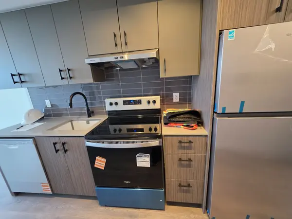 4878 Powers Common #335, Burlington, ON L7M 2B4