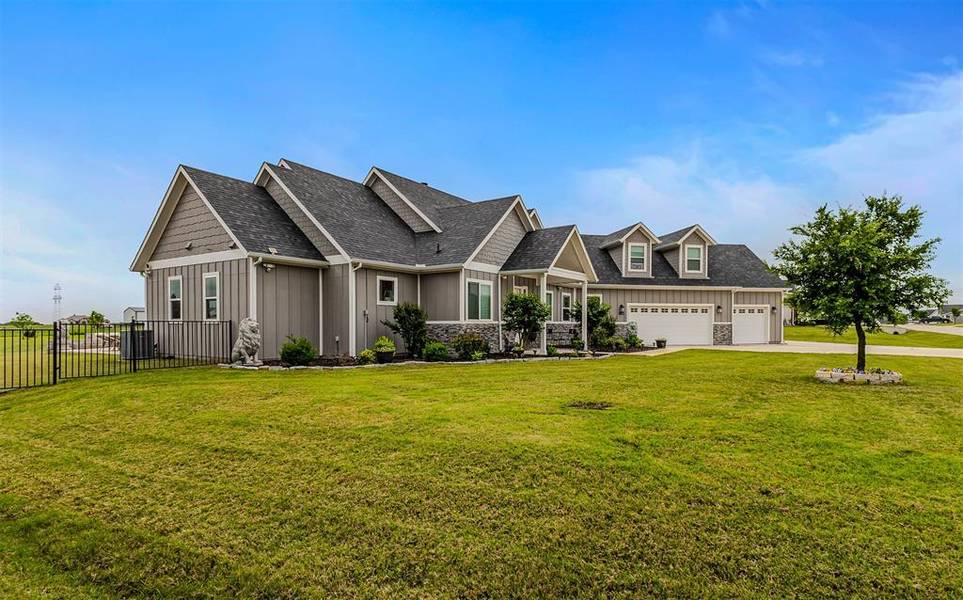 2130 Providence Way, Nevada, TX 75173