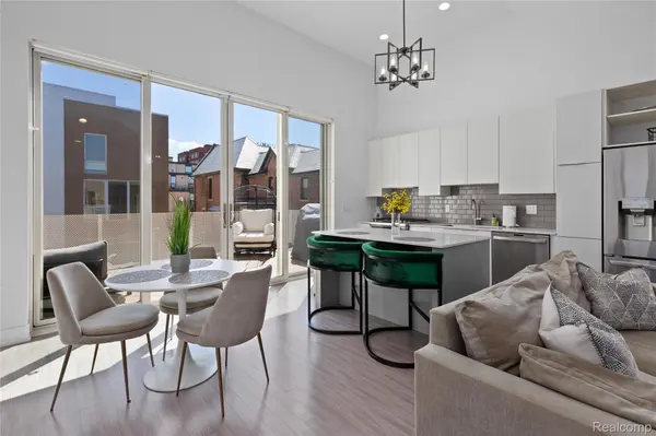 2820 John R ST, Detroit, MI 48201