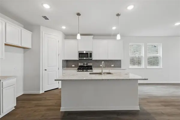 1340 Lollipop Lane, Sherman, TX 75090