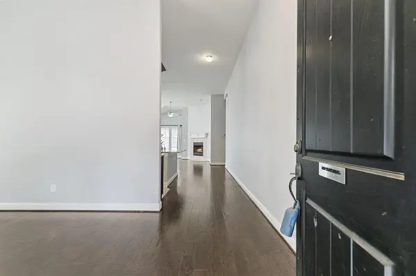 909 Auburn Court, Savannah, TX 76227