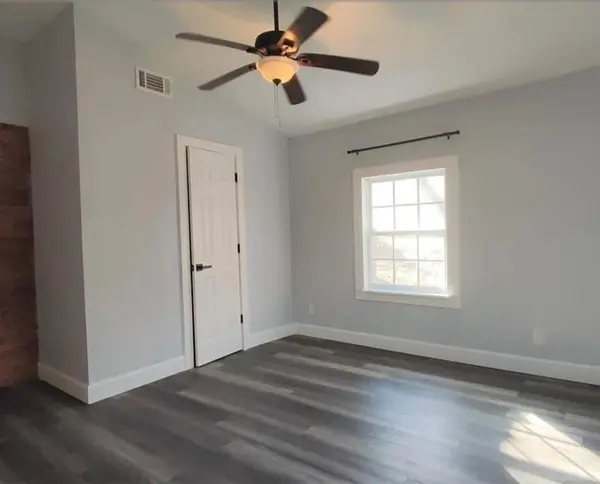 180 Ripple Creek Drive, Coldspring, TX 77331