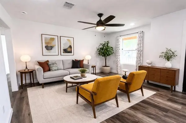 4136 Lisbon Street, Fort Worth, TX 76107