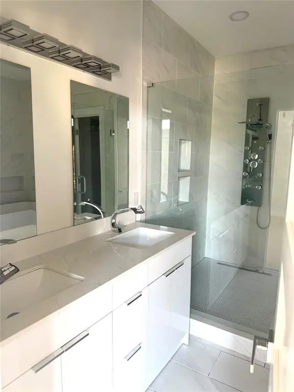 2419 Crossman Avenue, Dallas, TX 75212